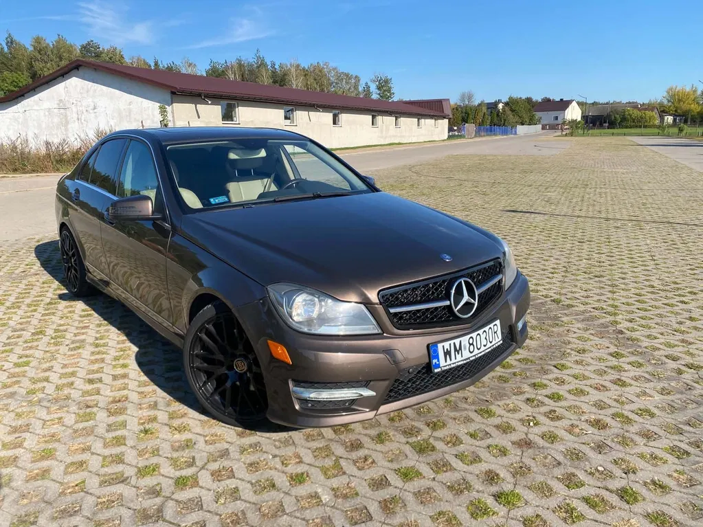 Zdjęcie: 2013 Mercedes-Benz C Klasa