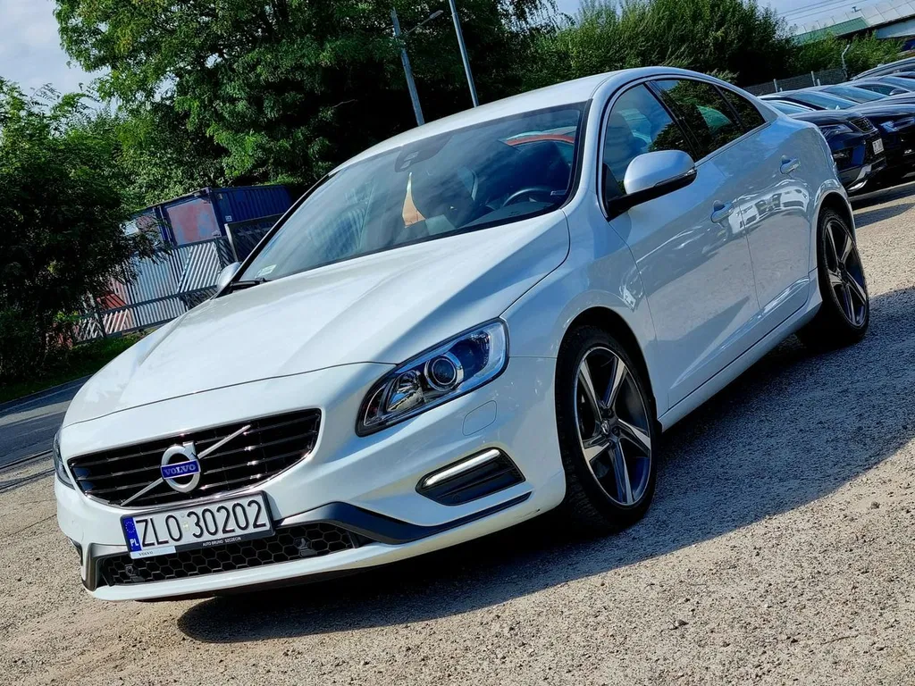 Zdjęcie: 2015 Volvo S60