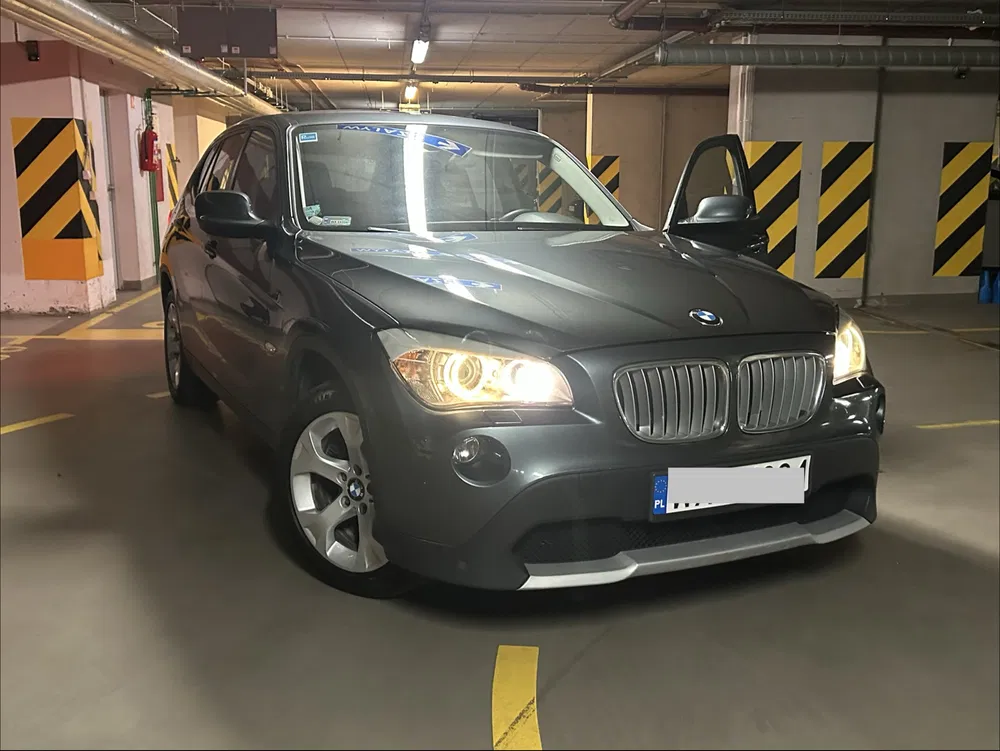 Zdjęcie: 2010 BMW X1