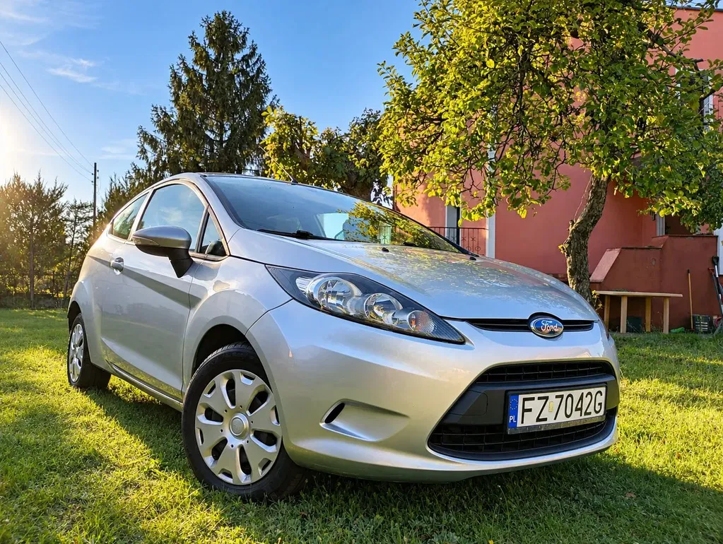 Zdjęcie: 2009 Ford Fiesta