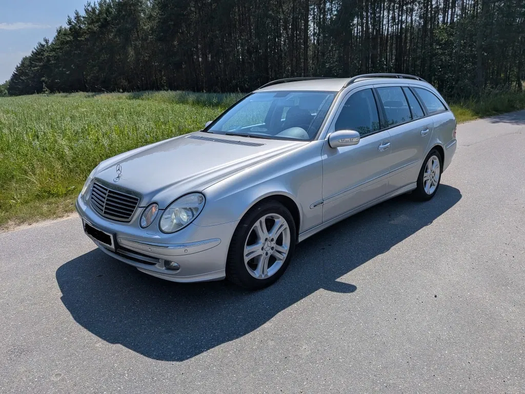 Zdjęcie: 2006 Mercedes-Benz E Klasa