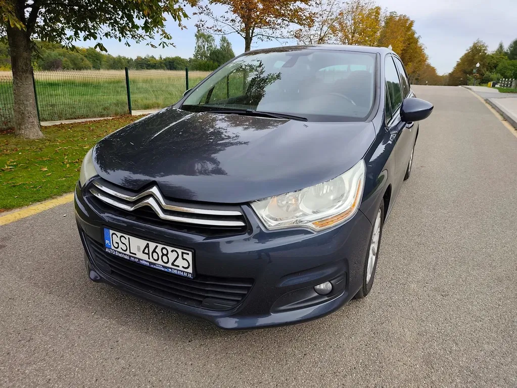 Zdjęcie: 2010 Citroen C4