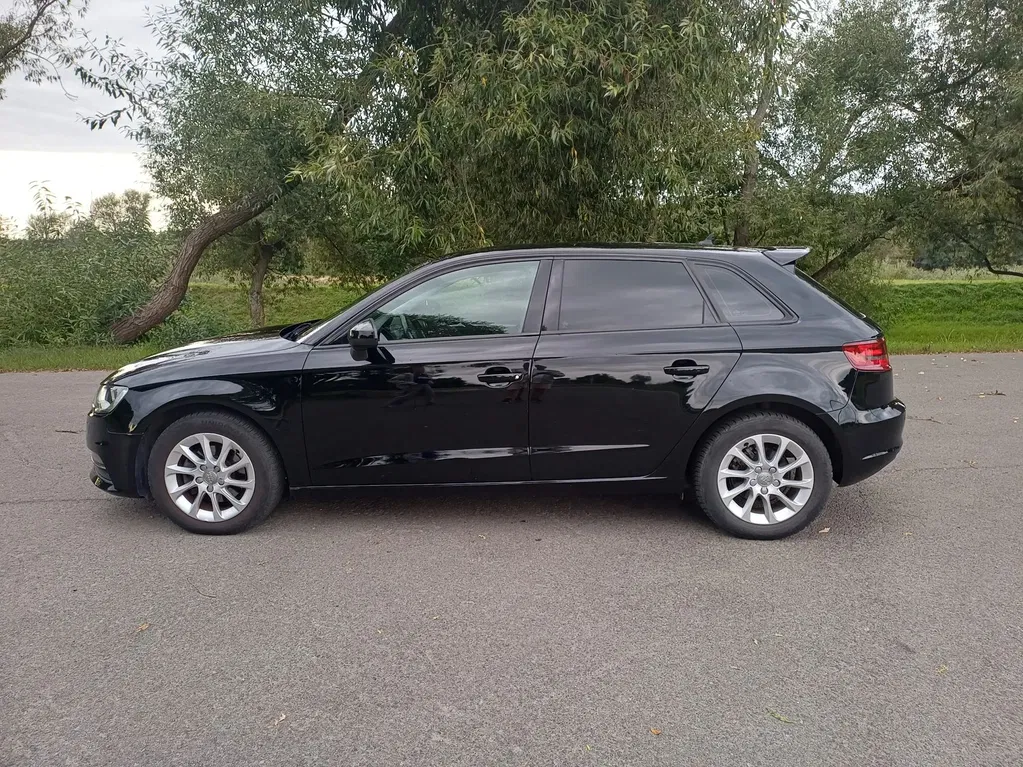 Zdjęcie: 2015 Audi A3 Sportback