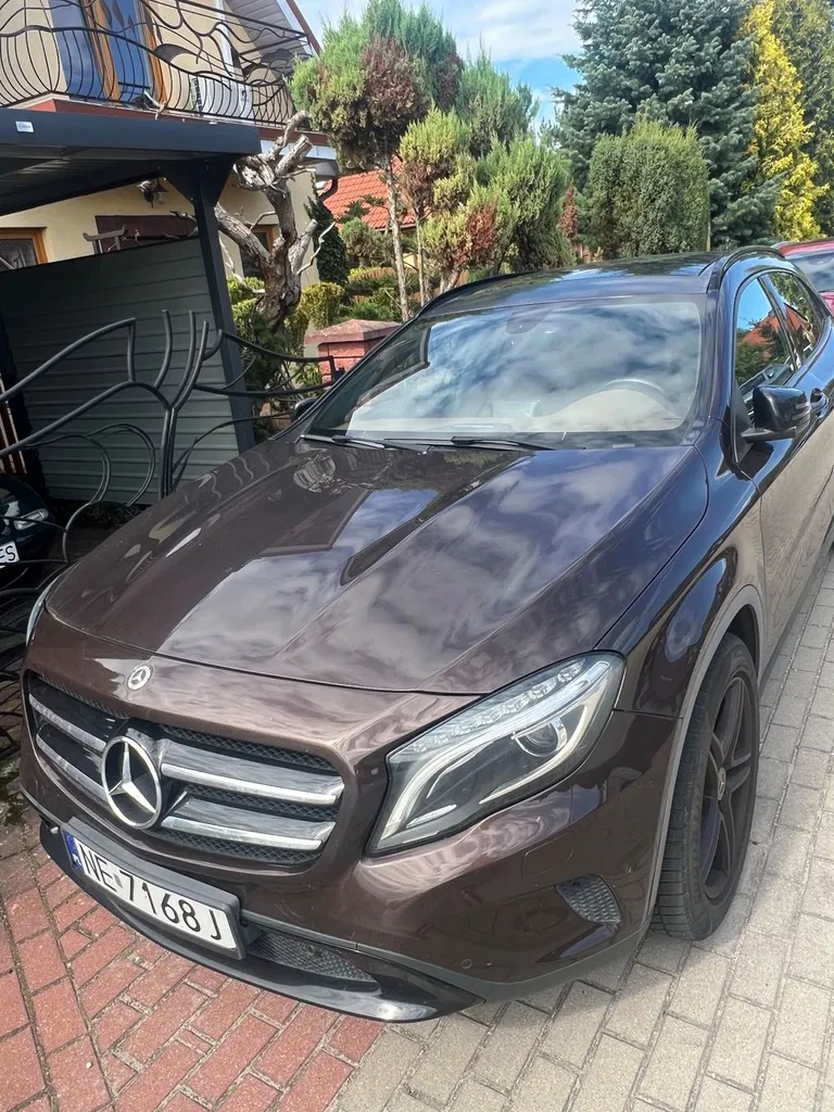 Zdjęcie: 2015 Mercedes-Benz GLA