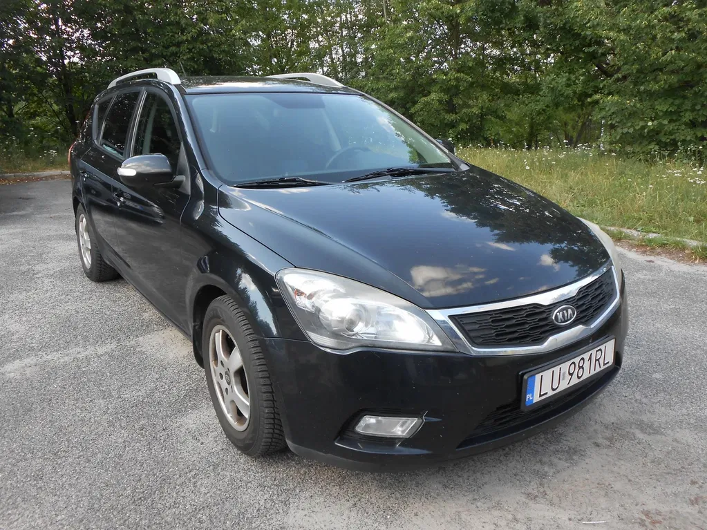 Zdjęcie: 2010 Kia Cee'd