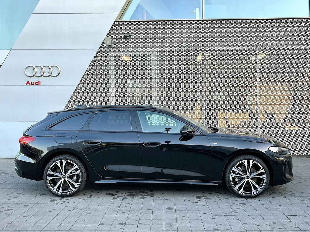 Zdjęcie: 2025 Audi A5 Avant