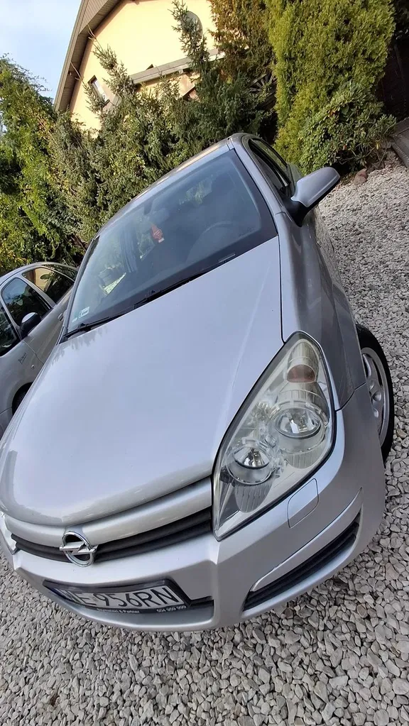 Zdjęcie: 2004 Opel Astra
