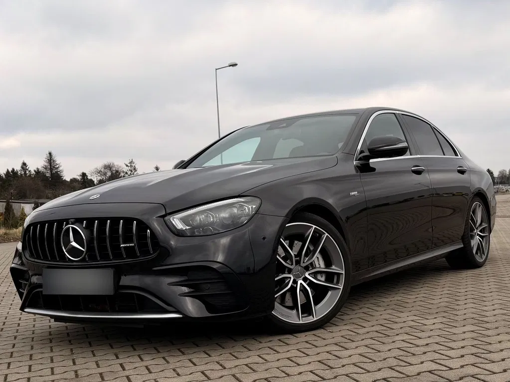 Zdjęcie: 2023 Mercedes-Benz E Klasa