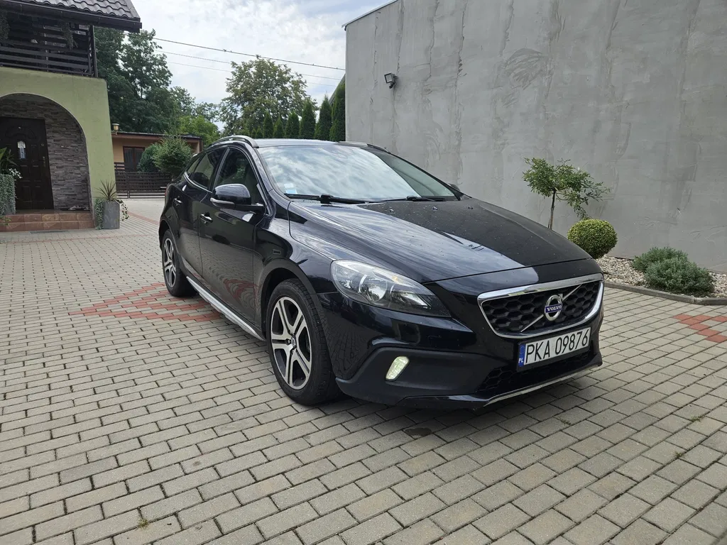 Zdjęcie: 2014 Volvo V40 Cross Country