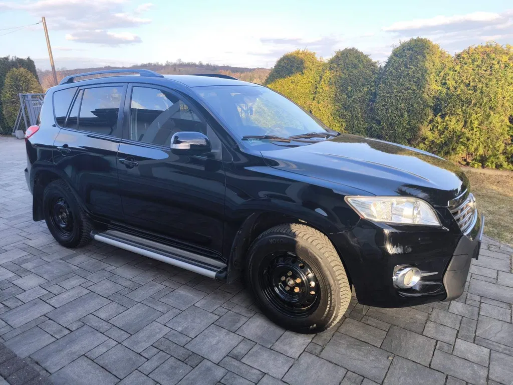 Zdjęcie: 2010 Toyota RAV-4