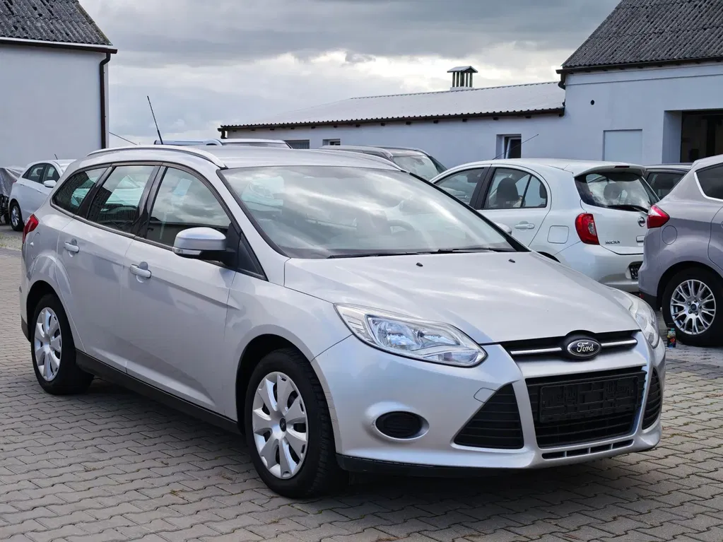 Zdjęcie: 2011 Ford Focus