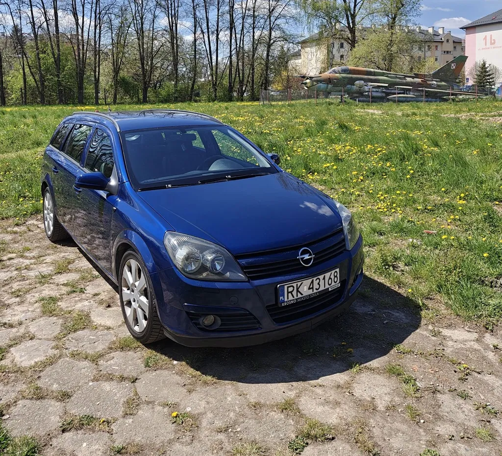 Zdjęcie: 2005 Opel Astra