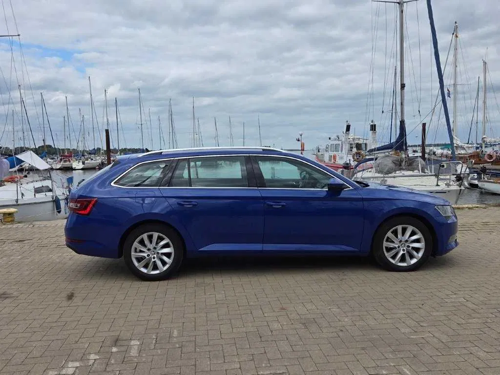 Zdjęcie: 2018 Skoda Superb