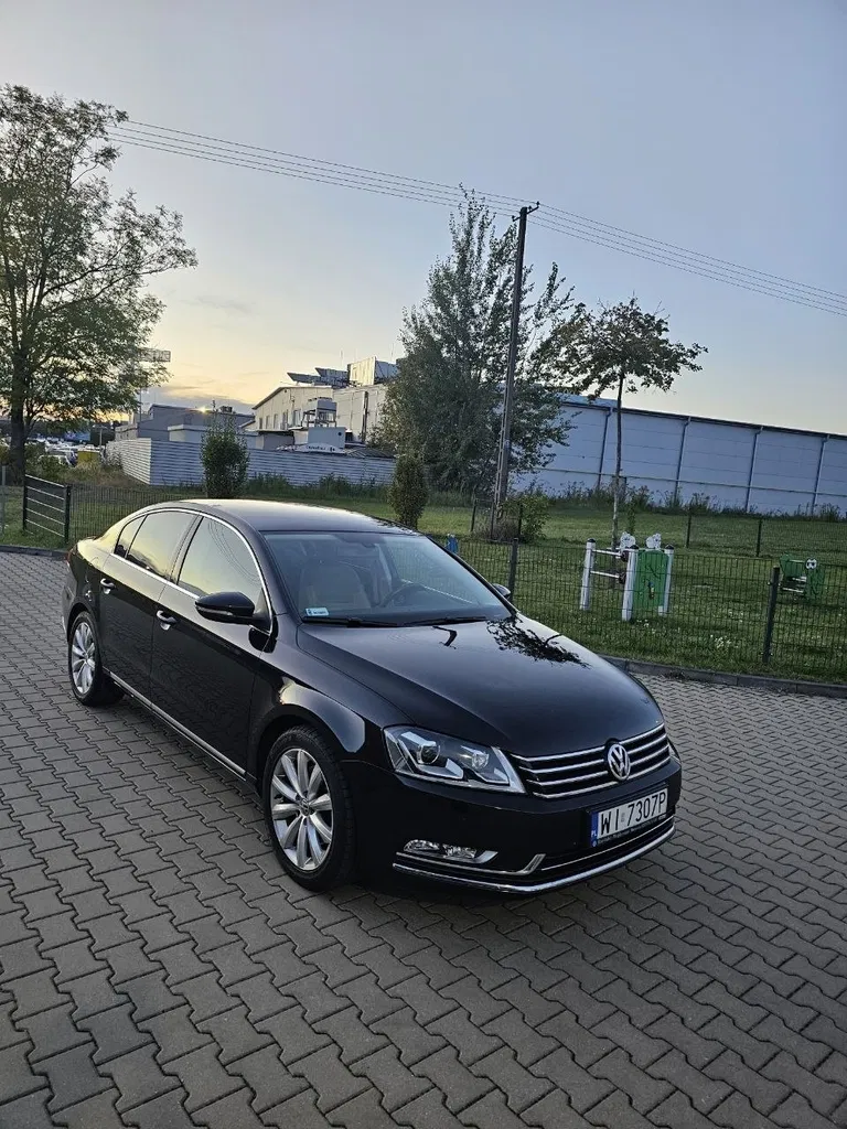 Zdjęcie: 2011 Volkswagen Passat