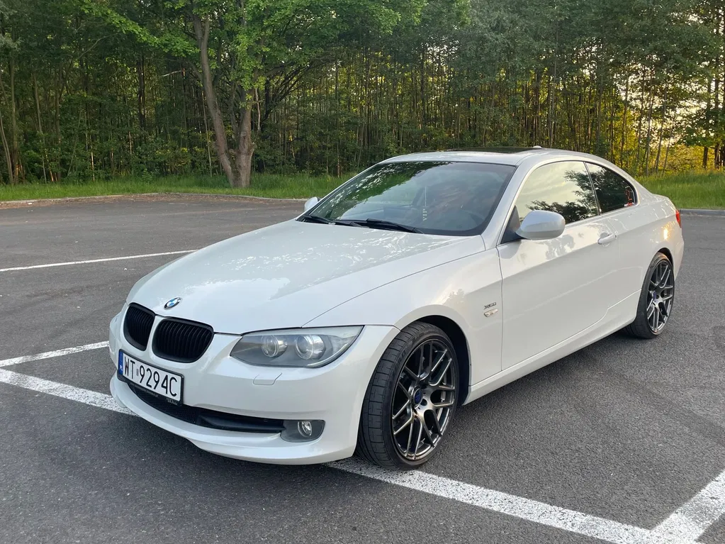 Zdjęcie: 2011 BMW Seria 3