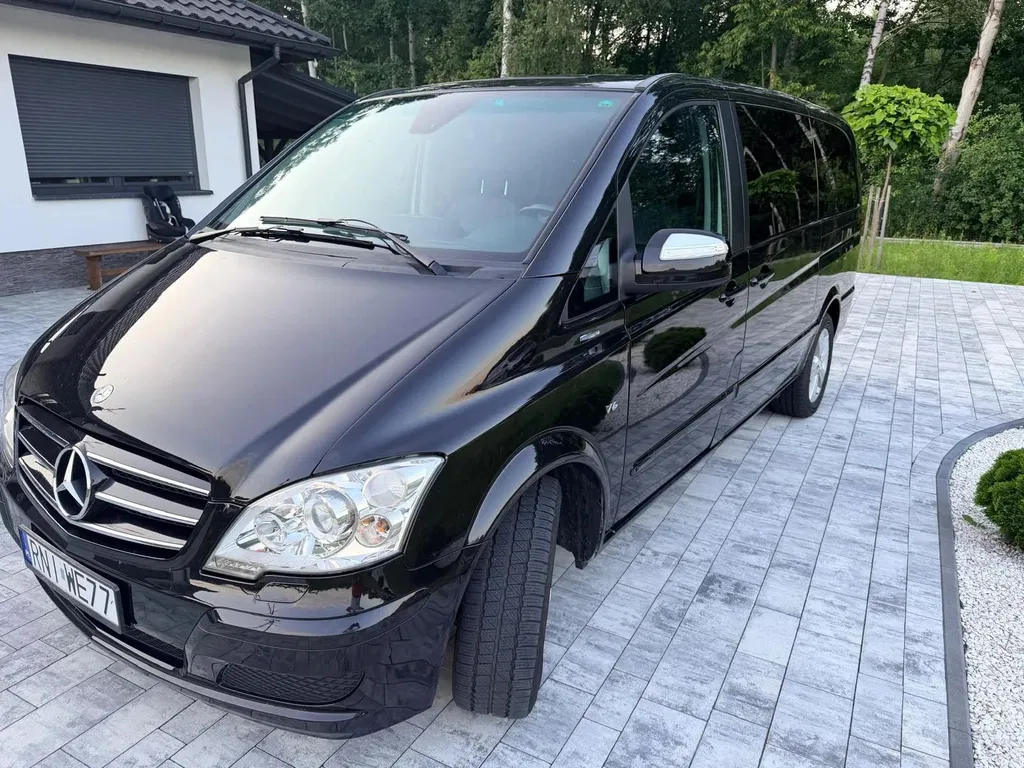 Zdjęcie: 2011 Mercedes-Benz Viano