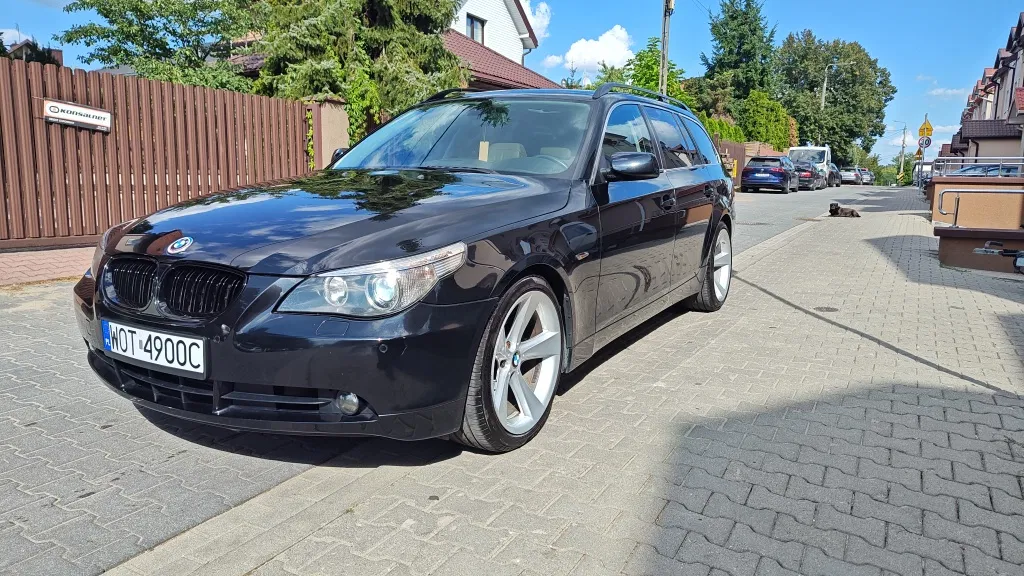 Zdjęcie: 2004 BMW Seria 5