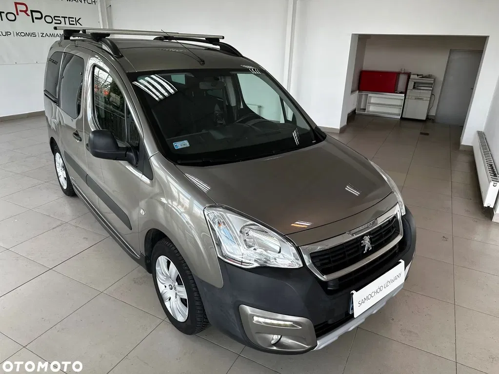 Zdjęcie: 2017 Peugeot Partner