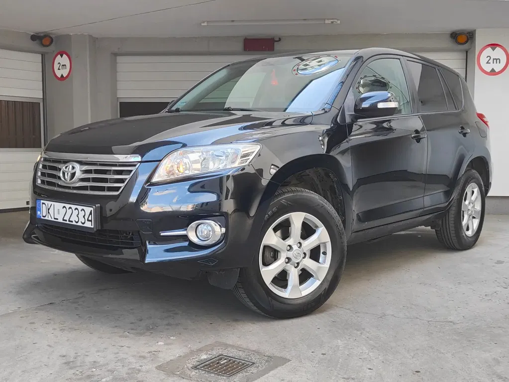 Zdjęcie: 2010 Toyota RAV-4