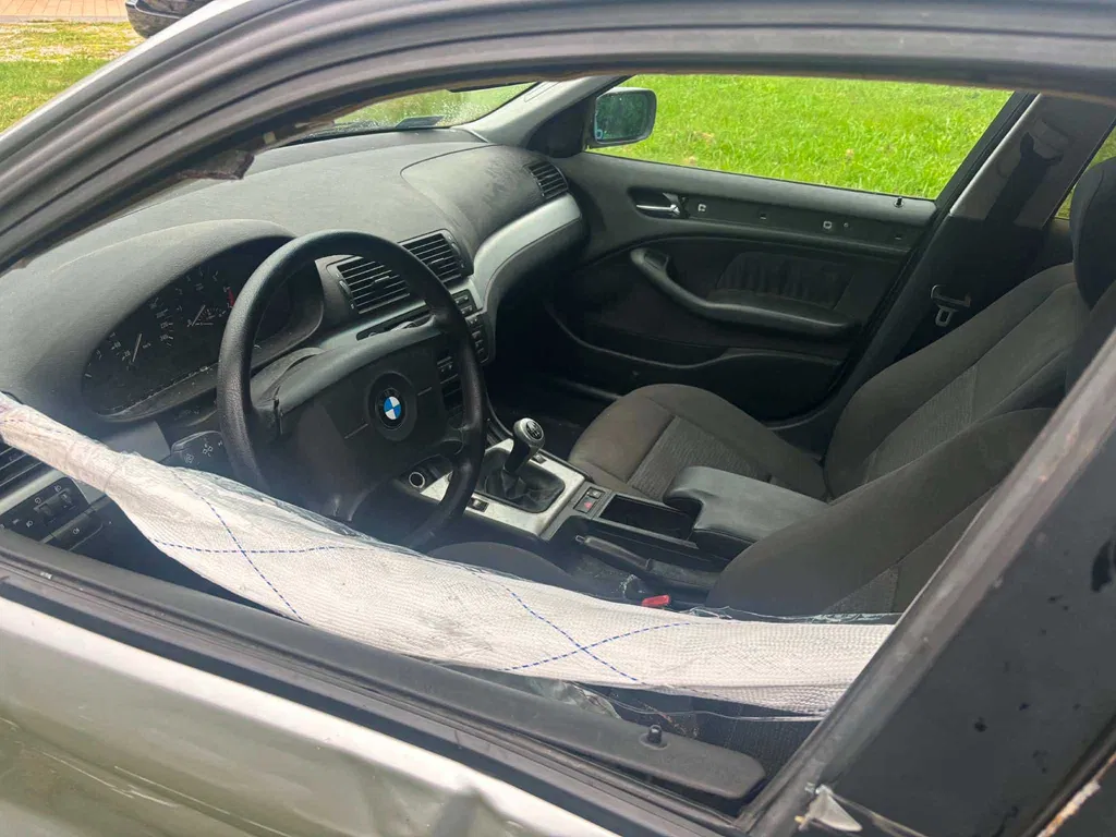 Zdjęcie: 2002 BMW Seria 3