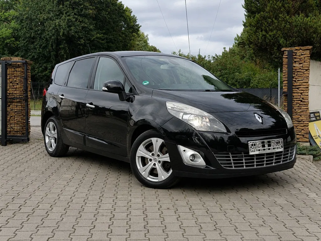 Zdjęcie: 2011 Renault Grand Scenic