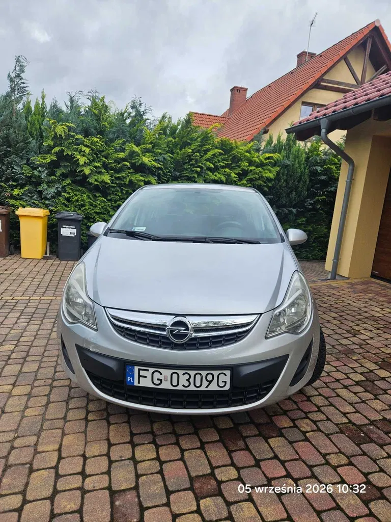 Zdjęcie: 2011 Opel Corsa