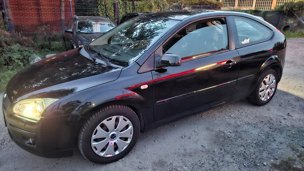 Zdjęcie: 2005 Ford Focus