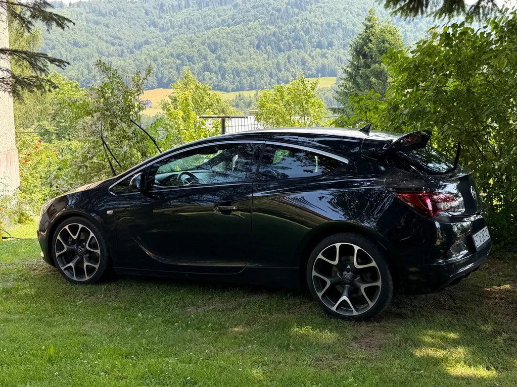 Zdjęcie: 2015 Opel Astra