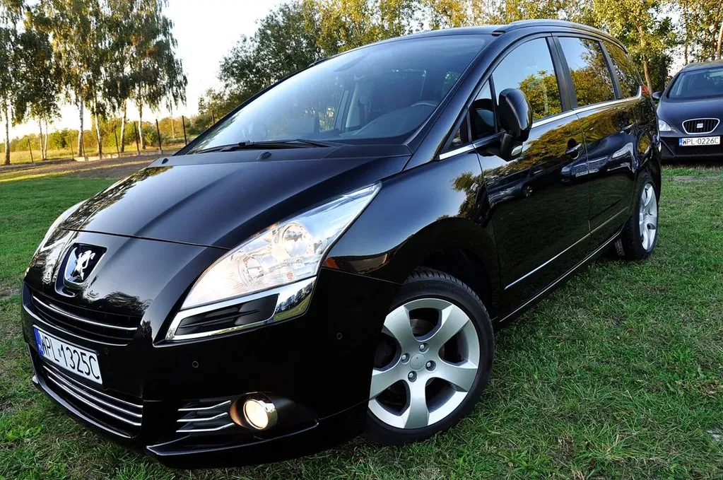 Zdjęcie: 2012 Peugeot 5008