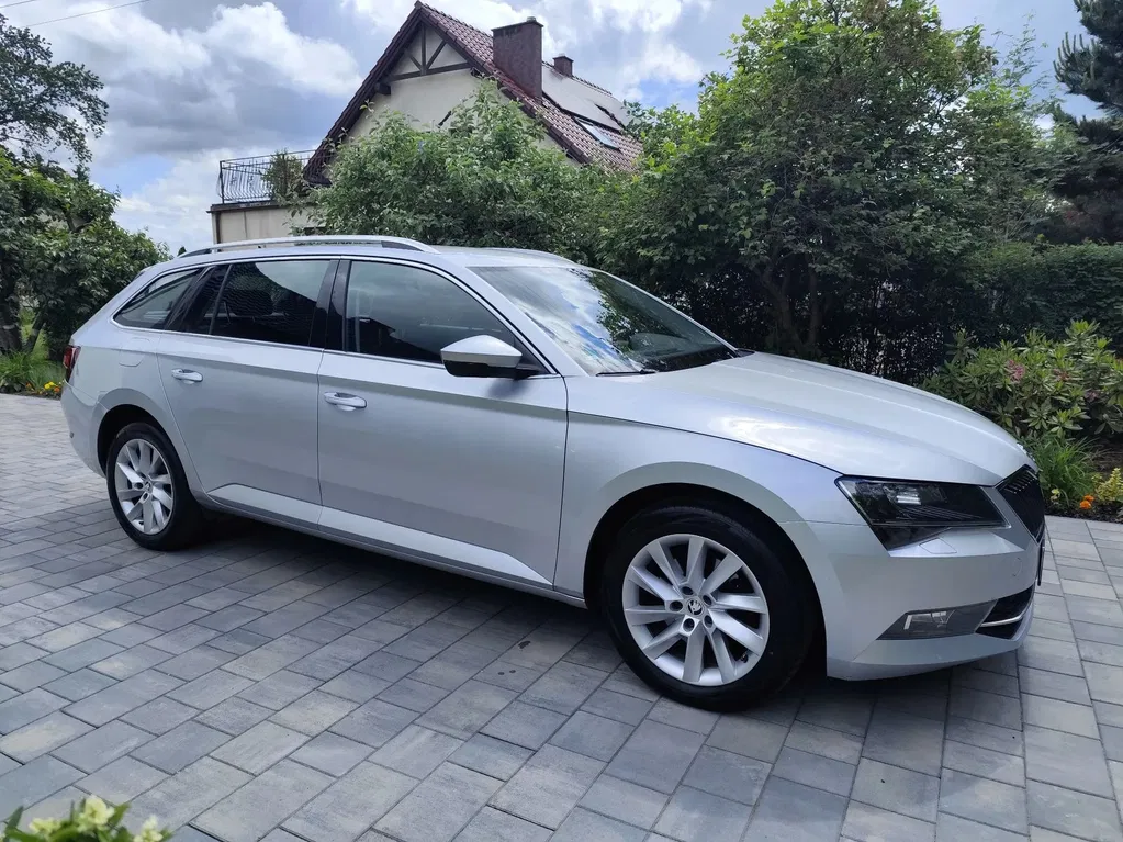 Zdjęcie: 2019 Skoda Superb