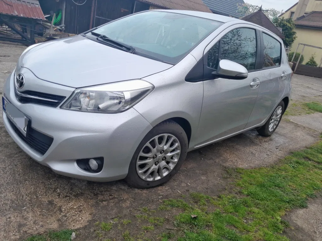 Zdjęcie: 2012 Toyota Yaris