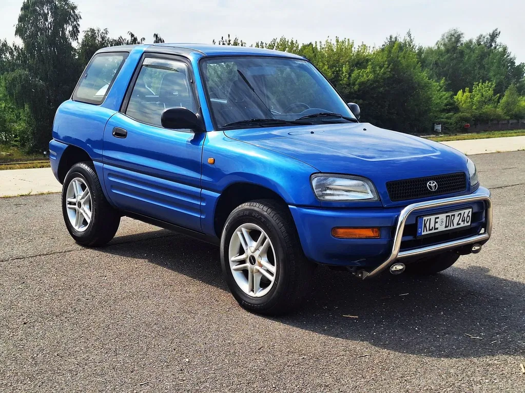 Zdjęcie: 1997 Toyota RAV-4
