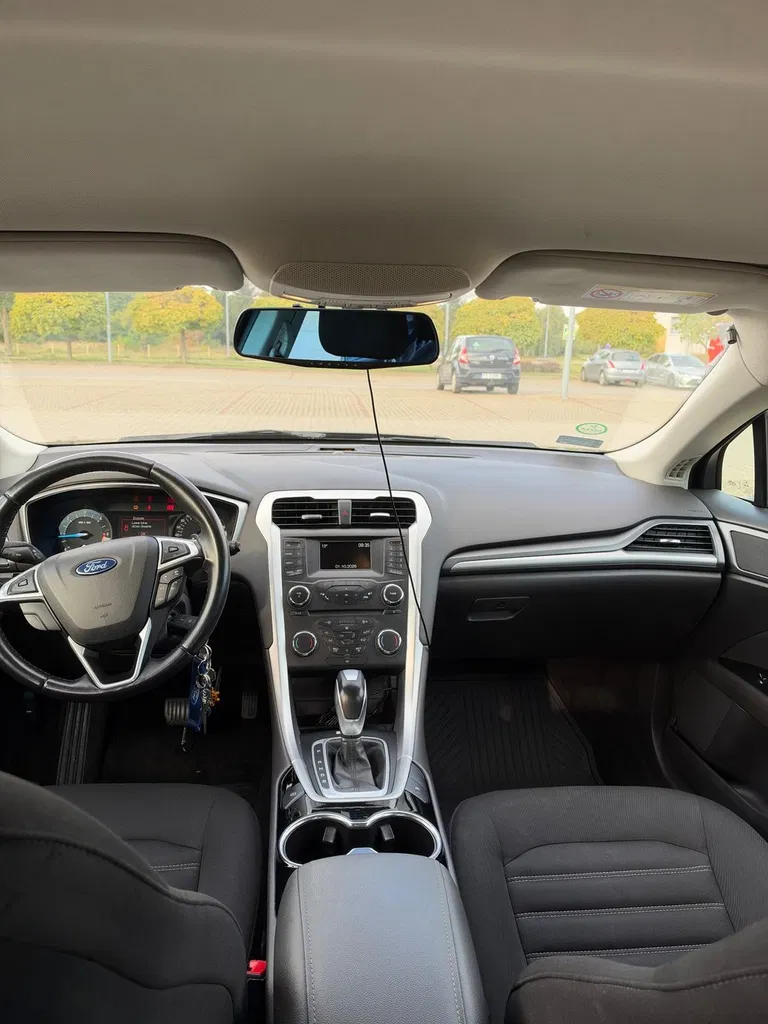 Zdjęcie: 2015 Ford Mondeo