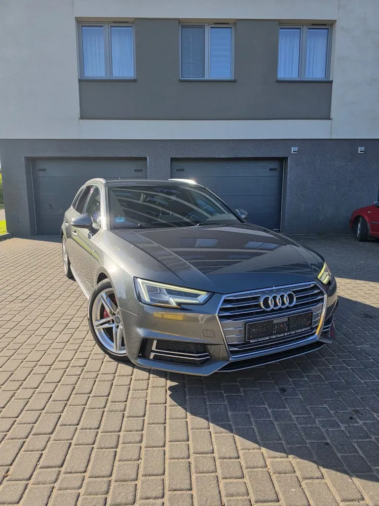 Zdjęcie: 2016 Audi A4 Avant