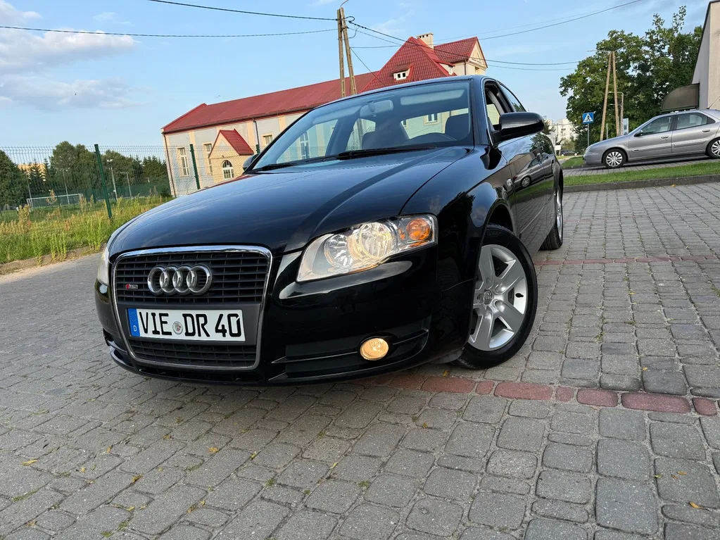 Zdjęcie: 2005 Audi A4Limousine
