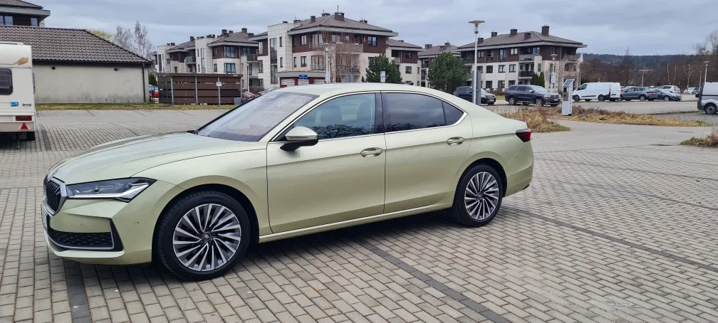 Zdjęcie: 2024 Skoda Superb