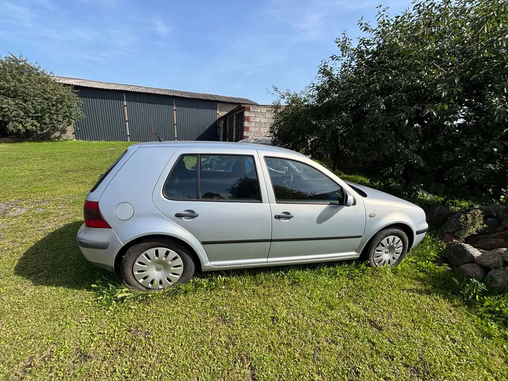 Zdjęcie: 1998 Volkswagen Golf