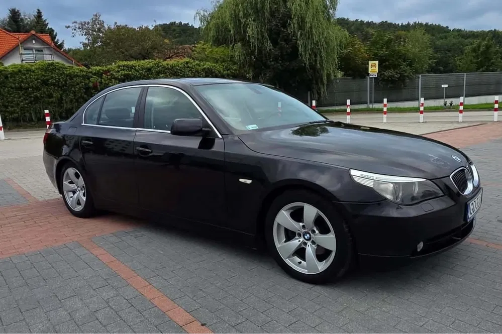 Zdjęcie: 2005 BMW Seria 5