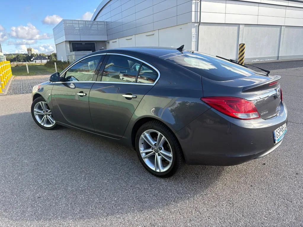 Zdjęcie: 2011 Opel Insignia