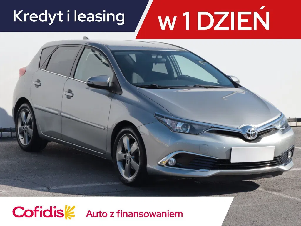 Zdjęcie: 2015 Toyota Auris