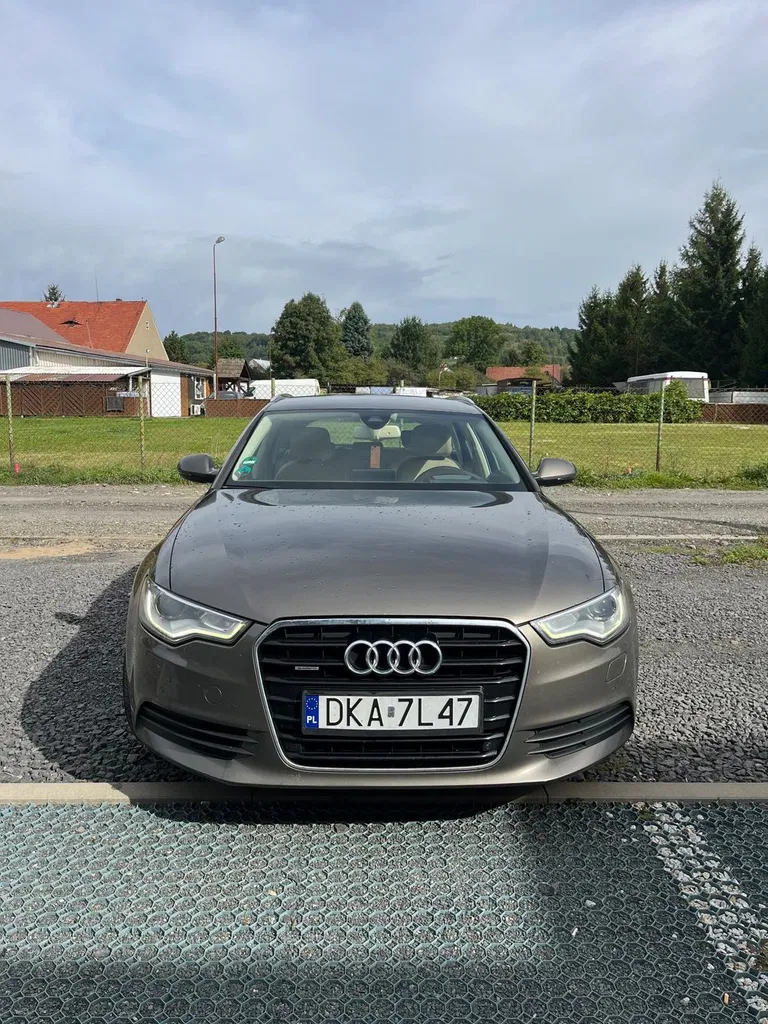 Zdjęcie: 2012 Audi A6 Avant