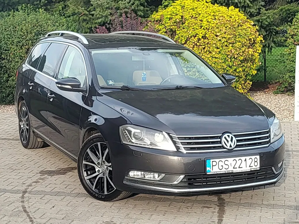 Zdjęcie: 2011 Volkswagen Passat