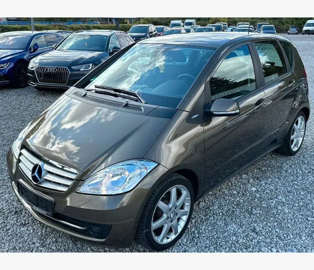 Zdjęcie: 2011 Mercedes-Benz A Klasa