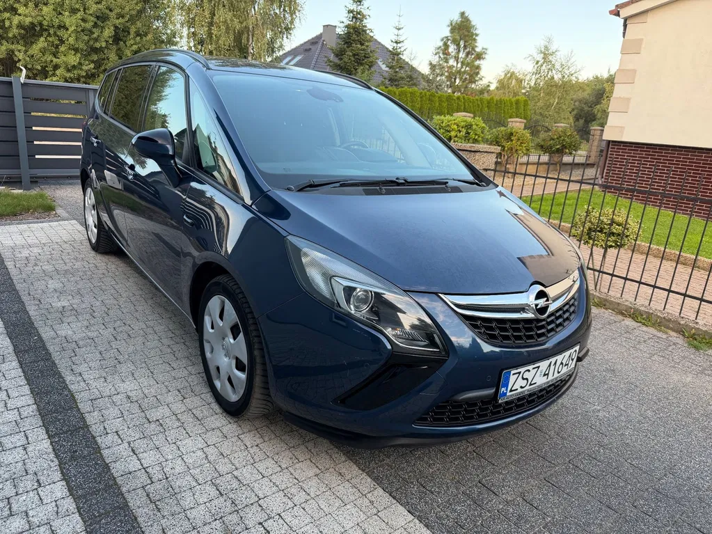 Zdjęcie: 2012 Opel Zafira