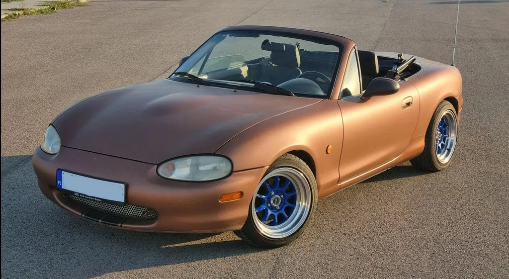 Zdjęcie: 1998 Mazda MX-5