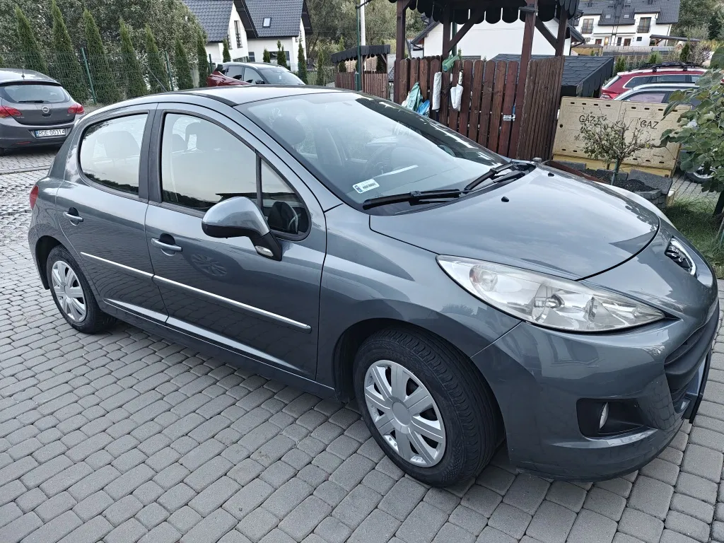 Zdjęcie: 2011 Peugeot 207