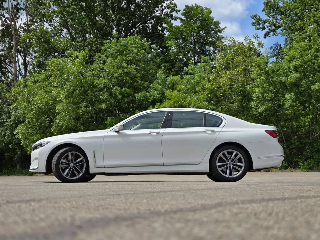 Zdjęcie: 2021 BMW Seria 7