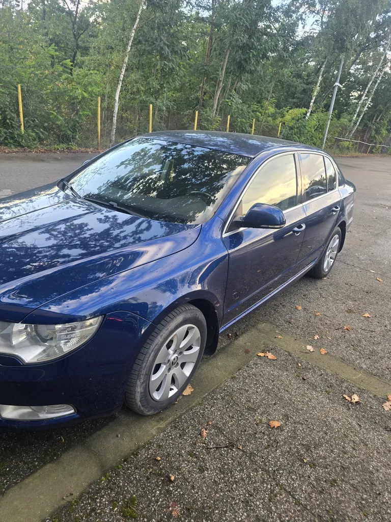 Zdjęcie: 2010 Skoda Superb