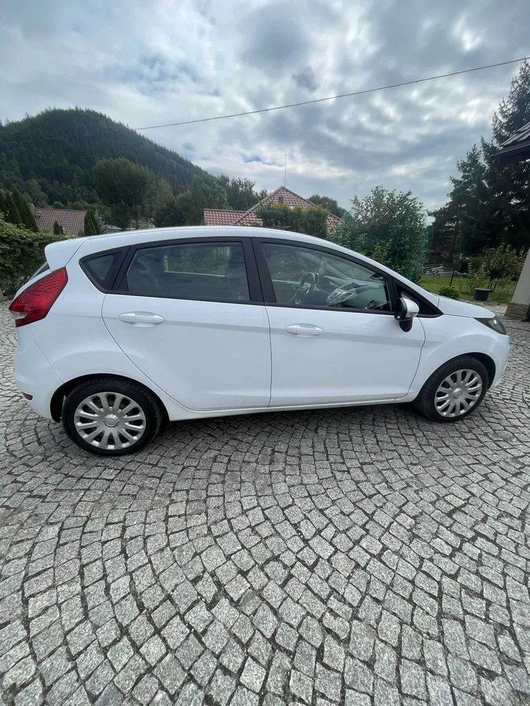 Zdjęcie: 2012 Ford Fiesta