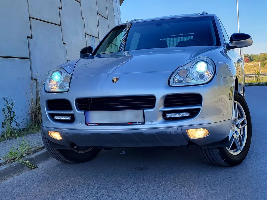 Zdjęcie: 2005 Porsche Cayenne